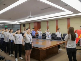 海蓉/海匯：重溫入黨誓詞，堅(jiān)守初心使命